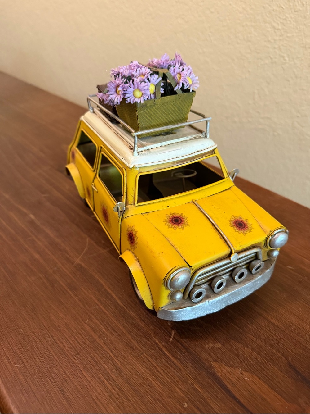 Mini Cooper - Picture 2 of 5